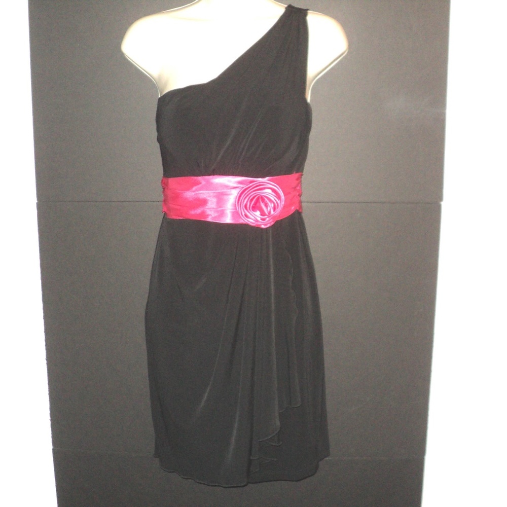 NEW City Studio Size S Dress Black One Shoulder